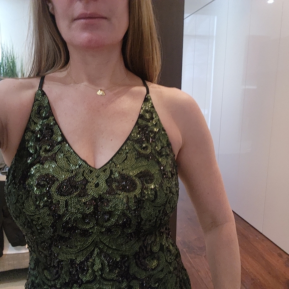 Karen Millen Limited edition sequin cocktail dress - Picture 9 of 10